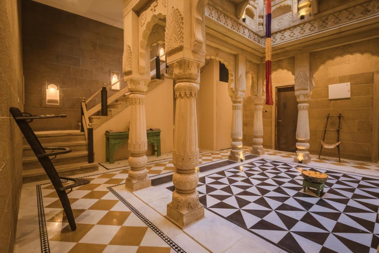 Hotel Dev Garh Джайсалмер Екстериор снимка