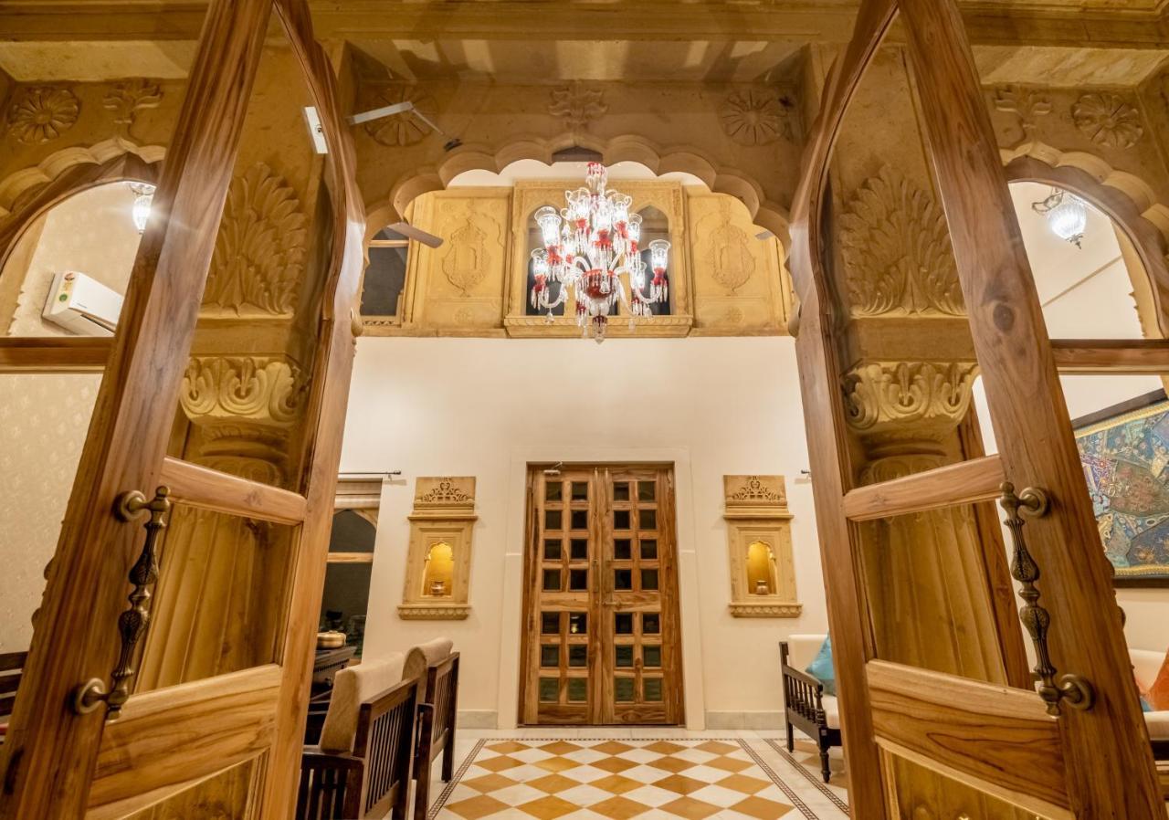 Hotel Dev Garh Джайсалмер Екстериор снимка